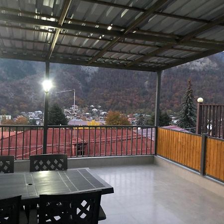 Apartamento Lukassalomea Borjomi Exterior foto