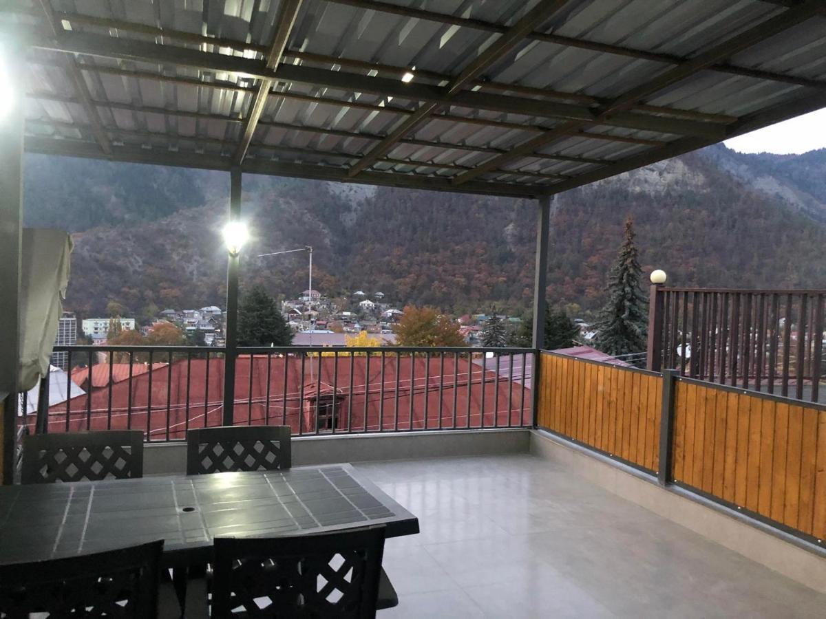 Apartamento Lukassalomea Borjomi Exterior foto